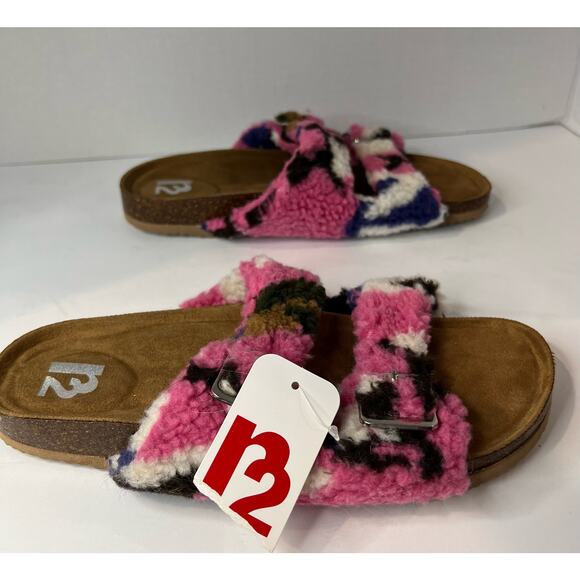 NEW R2 Bernette Multi Camo Sherpa Slip On Memory Foam Buckle Sandals Size 9 - Picture 3 of 7